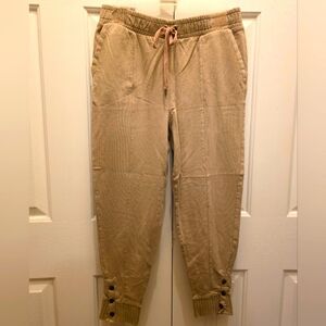 GEF France Jogger Pants with Ribbed Button Cuff– Size Large- EUC (like new)